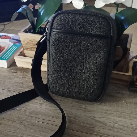 Wallet - Picture 4 of 4